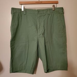 Cremieux soft green shorts